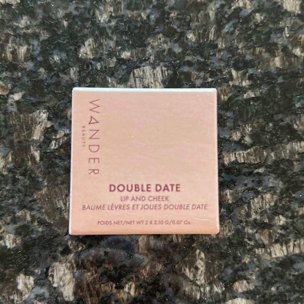 WANDER BEAUTY DOUBLE DATE LIP AND CHEEK (Honeymoon/Swipe) $24